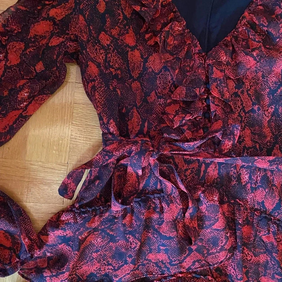 BUFFALO red snakeskin ruffle dress - Picture 4 of 8